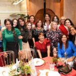 Cronistas festejan la Navidad