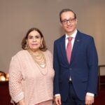 Mirna Pimentel y Esteban Martínez-Murga.