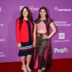 Tania Medina junto a su madre, María Collado, durante la ceremonia.