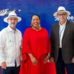 César González, Joanna Barrot y Teofilo Gómez